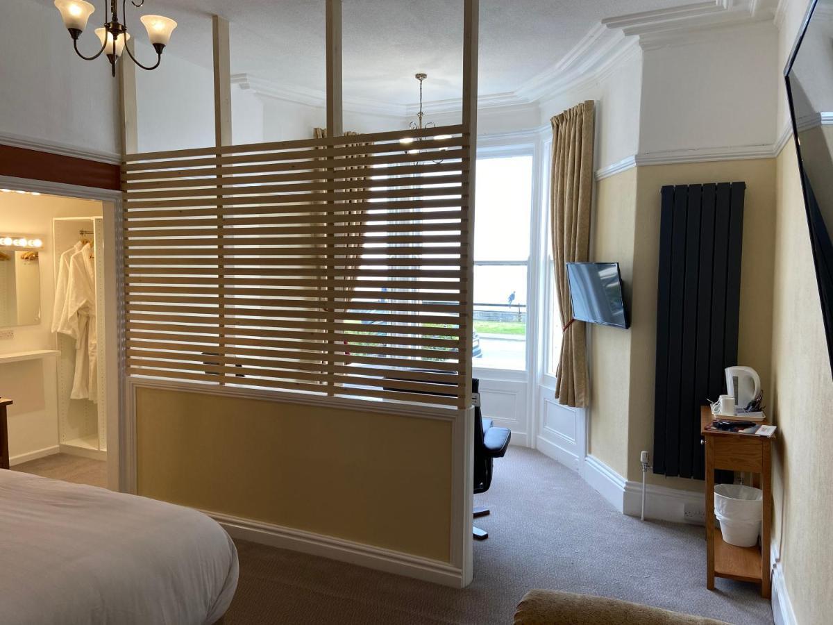The Shelbourne (Adults Only) Otel Llandudno Dış mekan fotoğraf