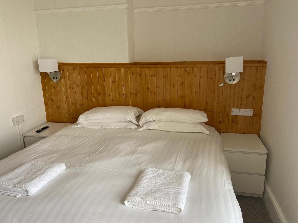 The Shelbourne (Adults Only) Otel Llandudno Dış mekan fotoğraf