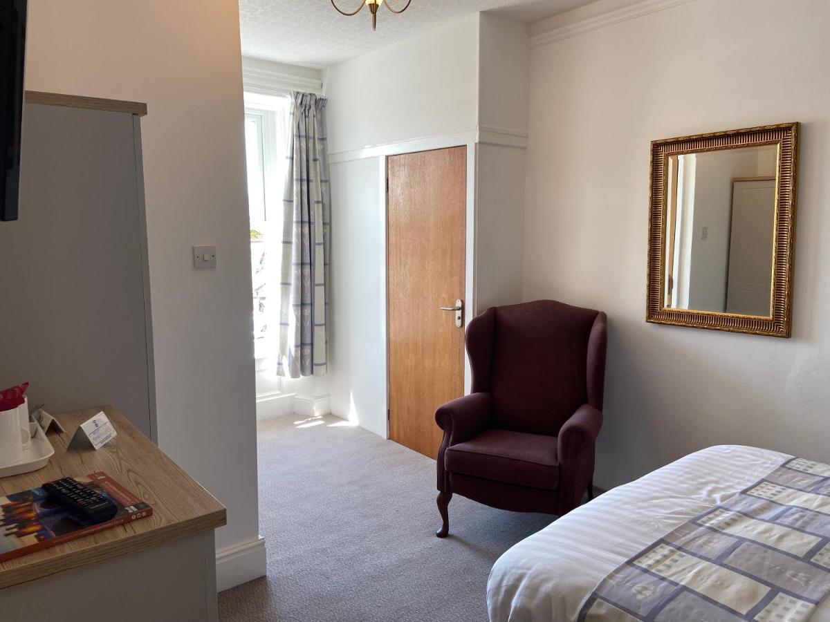The Shelbourne (Adults Only) Otel Llandudno Dış mekan fotoğraf