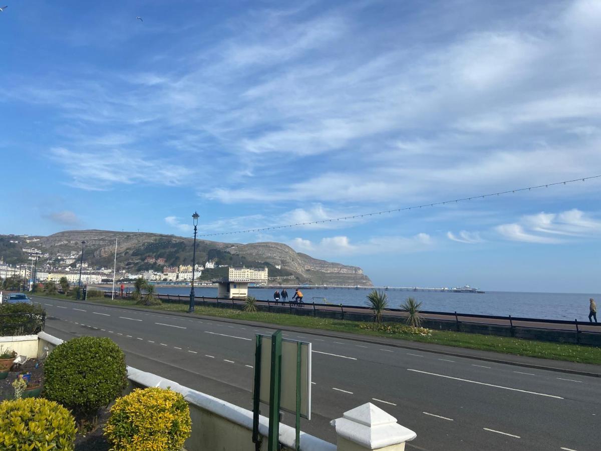 The Shelbourne (Adults Only) Otel Llandudno Dış mekan fotoğraf